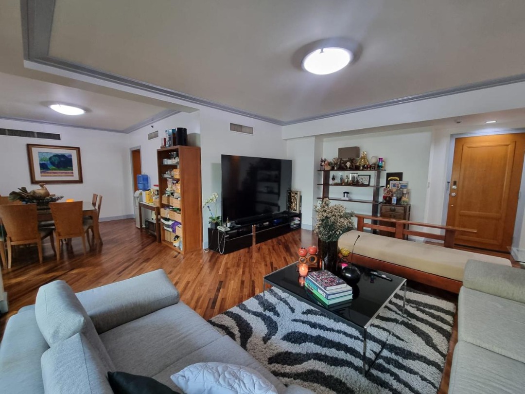 (Category: ) located in . Submitted by renzproperties (Listing ID 1348311201, Image 1). Description: .