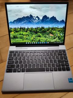 （分類：）位於 。 由 dymrios 提交（商品編號 1348404967，圖片 1）。簡介： 。