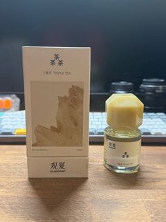 （分類：）位於 。 由 amarzeee 提交（商品編號 1348239176，圖片 1）。簡介： 。