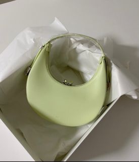 （分類：）位於 。 由 boloob 提交（商品編號 1348261732，圖片 1）。簡介： 。