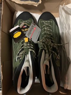 （分類：）位於 。 由 ellivlem 提交（商品編號 1348356881，圖片 1）。簡介： 。