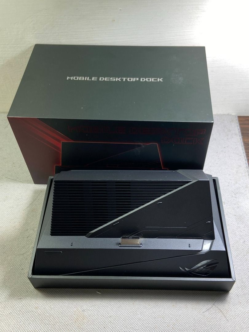 ASUS ROG Phone Mobile Desktop Dock 桌上型遊戲基座 華碩 rog3