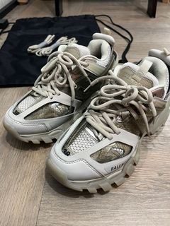（分類：）位於 。 由 vvilp 提交（商品編號 1348342402，圖片 1）。簡介： 。