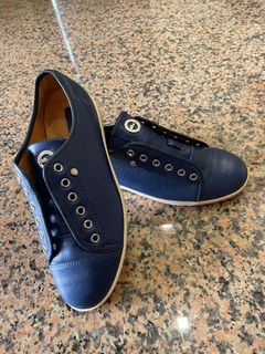(Category: ) located in . Submitted by shiok2001 (Listing ID 1348282709, Image 1). Description: .