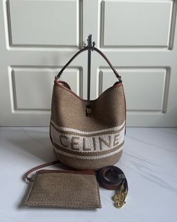 (Kategori: ) berada di . Dikirim oleh nadbag (ID iklan 1348422262, Gambar 1). Deskripsi: .