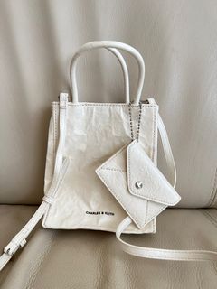 （分類：）位於 。 由 onon008 提交（商品編號 1348299032，圖片 1）。簡介： 。