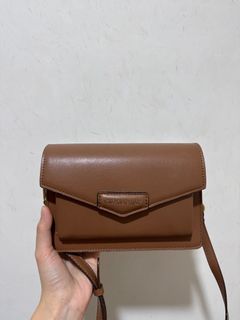 （分類：）位於 。 由 kkkat965 提交（商品編號 1348336049，圖片 1）。簡介： 。