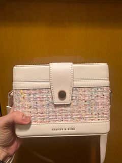 （分類：）位於 。 由 pockyccc 提交（商品編號 1348409583，圖片 1）。簡介： 。