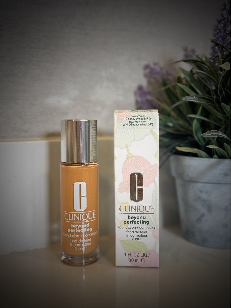 CLINIQUE beyond perfecting foundation + concealer (Category: Makeup) located in Cagayan de Oro. Submitted by steph_declutterss (Listing ID 1348299040, Image 1). Description: Original price: ₱2700 Selling it for ₱1500 only. Opened but never used. RFS: wrong shade. Shipping: JNT Mop: Gcash .