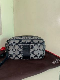 (Category: ) located in . Submitted by ThePrelovedShop (Listing ID 1348257285, Image 1). Description: .