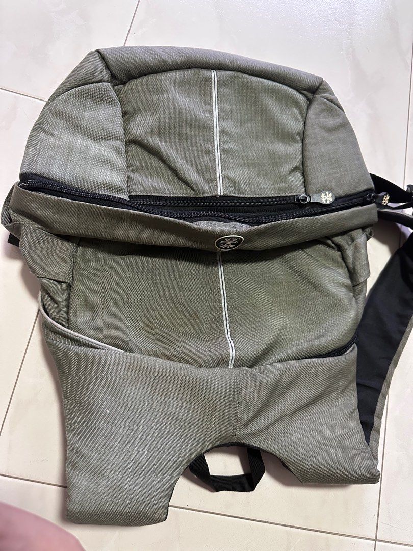Crumpler Backpack (Category: Backpacks) located in Singapore. Submitted by awesomedeals_sg (Listing ID 1348236313, Image 3). Description: Laptop backpack. .