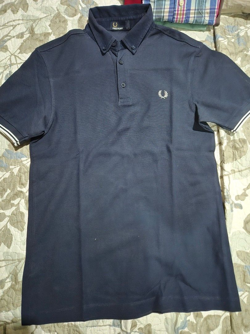 Fred Perry Polo shirt (Category: Tshirts & Polo Shirts ) located in Paranaque City. Submitted by MrDeclutterRGSD (Listing ID 1348367143, Image 2). Description: Fred Perry Polo shirt Original guaranteed Personal item Small 1099 + SF.