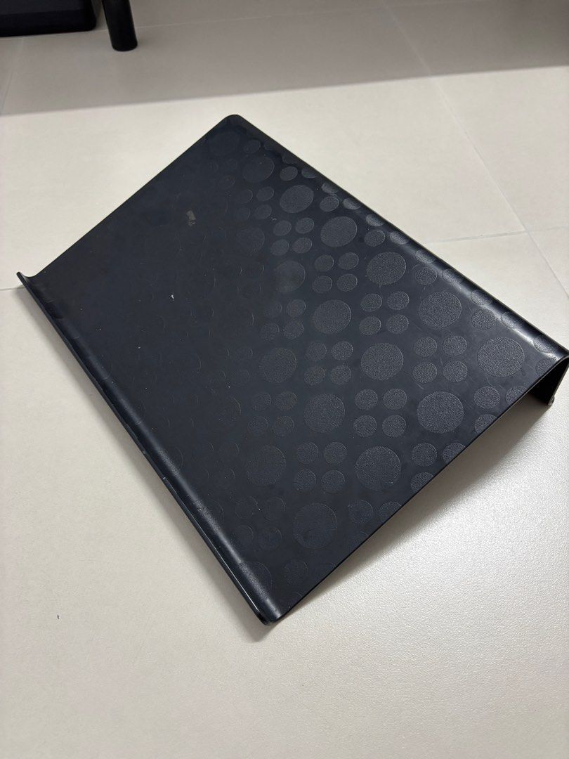 IKEA laptop stand466929015639910402