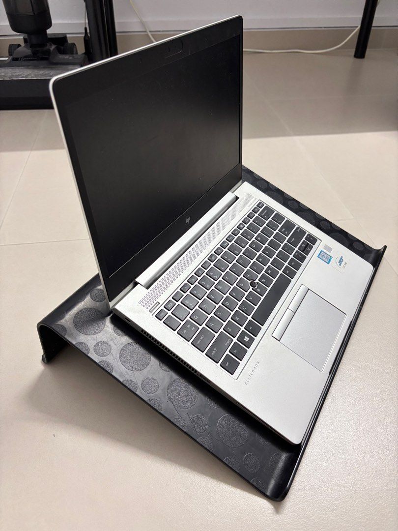 IKEA laptop stand466929015639910401