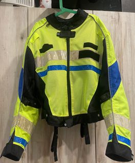 由 r1250rs (刊登 ID 1345791249，圖片 1) 提交，位於 的 (類別：)，說明：。
