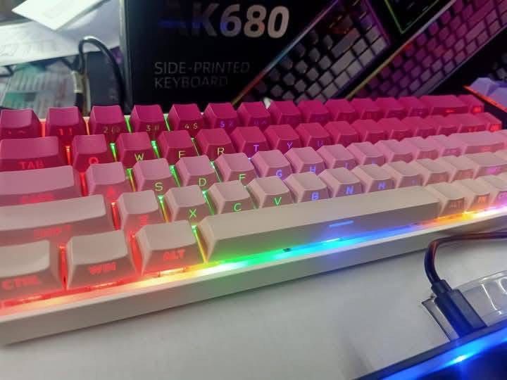 MECHANICAL KEYBOARD (Category: Computer Keyboard) located in Manila. Submitted by myles29 (Listing ID 1348254123, Image 3). Description: Inplay Gradient Keyboard Series‼️ Side-Printed Keyboard Brown Switch Hot-Swappable .
