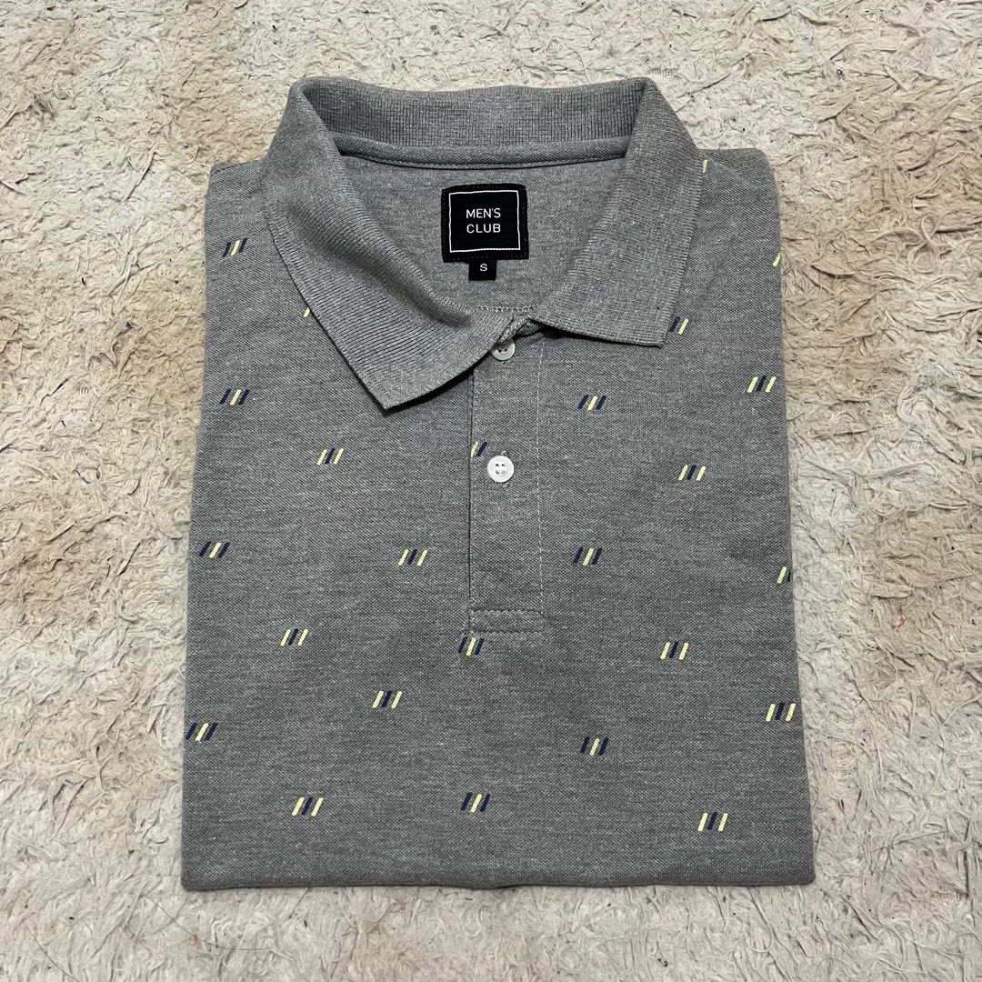 Men’s Polo (Category: Tshirts & Polo Shirts ) located in Manila. Submitted by etcetero (Listing ID 1348429231, Image 1). Description: - Still presentable and in good condition.