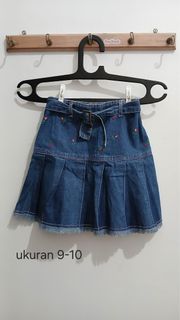 (Kategori: ) berada di . Dikirim oleh preloved.loped (ID iklan 1348319843, Gambar 1). Deskripsi: .