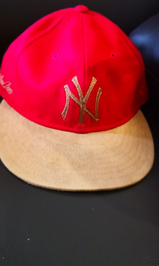 Aime Leon Dore New Era 9Fifty Red Yankees Wool Cap (Category: Caps & Hats) located in Muntinlupa City. Submitted by silent_mute (Listing ID 1348331968, Image 1). Description: Gcash/BPI/BDO.