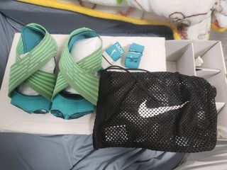 （分類：）位於 。 由 y_fabio 提交（商品編號 1348326915，圖片 1）。簡介： 。