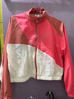 （分類：）位於 。 由 maywg 提交（商品編號 1348421432，圖片 1）。簡介： 。