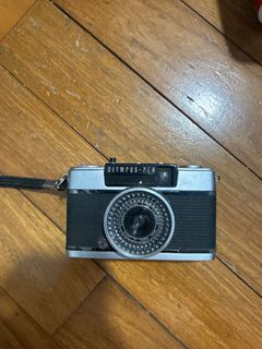 (Category: ) located in . Submitted by onigiri.onigirii (Listing ID 1348267039, Image 1). Description: .