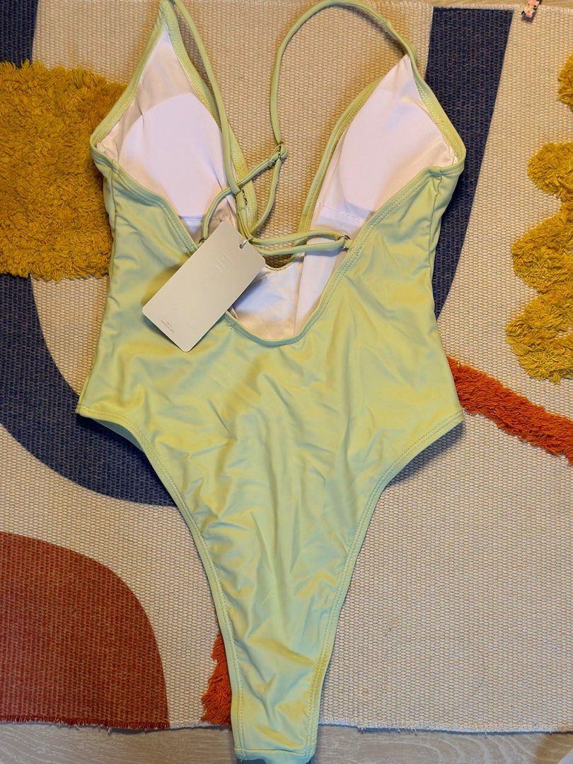 pastel green one piece 💚 (Category: Bikinis & Swimsuits) located in Quezon City. Submitted by cocoisla (Listing ID 1348279037, Image 3). Description: too big for my body but it’s sexy af!! .