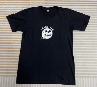 (Category: ) located in . Submitted by iamdeadstock (Listing ID 1348400579, Image 1). Description: .