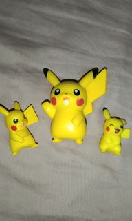 Pikachu SIR Surging Sparks Pokemon, Hobbies & Toys, Collectibles