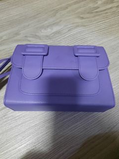 (Category: ) located in . Submitted by thrift.it.haveit (Listing ID 1348352589, Image 1). Description: .