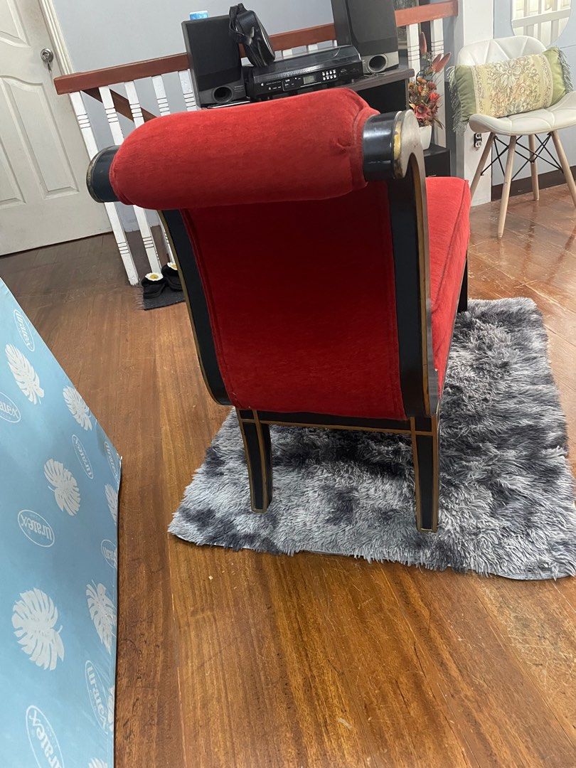 Sofa from Italy (Category: Sofas) located in Quezon City. Submitted by bamcords (Listing ID 1348229771, Image 3). Description: Rfs: Change of motiff..