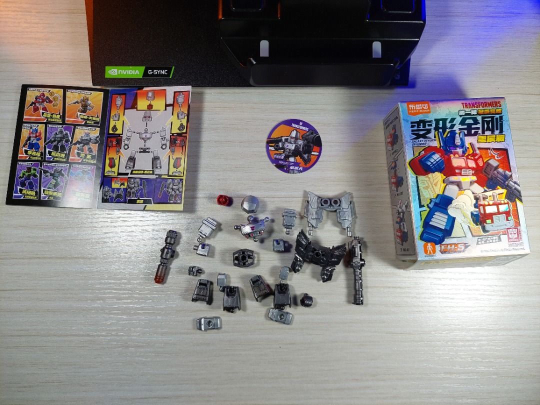 [SUPER CHASE] Blokees Transformers Galaxy Defender Megatron Fully Armed UNBUILT 1000 (Category: Action & Battle Toys) located in Muntinlupa City. Submitted by azrel00 (Listing ID 1348359444, Image 1). Description: PAYMENT VIA GCASH SHIPPING FEE SHOULDERED BY THE BUYER SHIPPING VIA LALAMOVE .