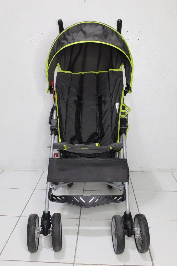 Umbrella Type Stroller for Toddler 🇯🇵 (Category: Strollers) located in San Fernando. Submitted by juls.japan.surplus (Listing ID 1348418265, Image 1). Description: Umbrella Type Stroller for Toddler Heavy-duty Compact and portable Lockable rear wheels Adjustable and removable canopy 2,000 pesos only.