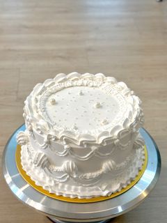 (Category: ) located in . Submitted by the_cake_bar (Listing ID 1348400430, Image 1). Description: .