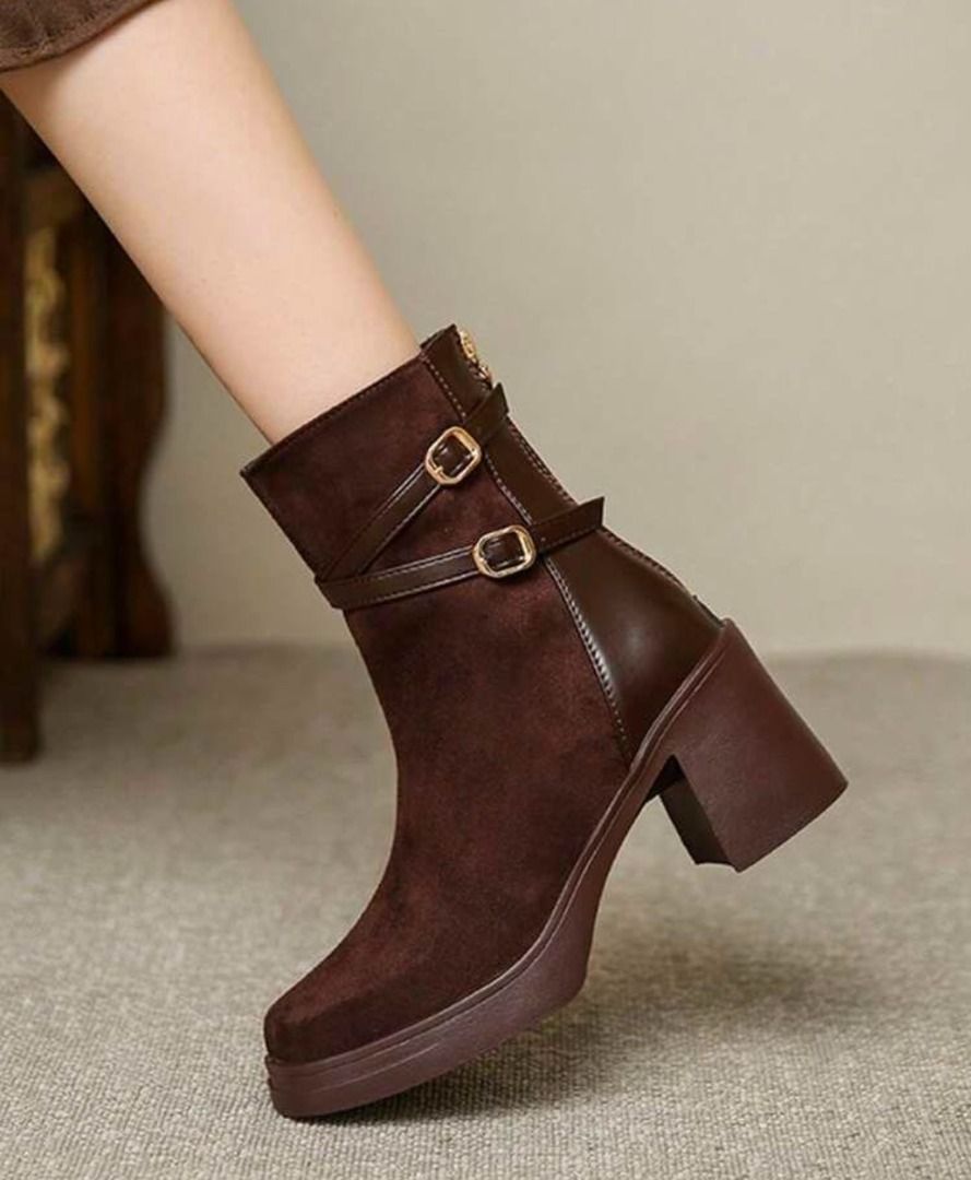 Autumn/Winter Dark Brown Boots (Category: Boots) located in Amadeo. Submitted by kzias (Listing ID 1348429788, Image 1). Description: .