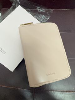 （分類：）位於 。 由 charicelam 提交（商品編號 1344978306，圖片 1）。簡介： 。