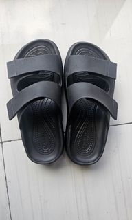 Authentic Crocs Women's Brooklyn Luxe Sandal