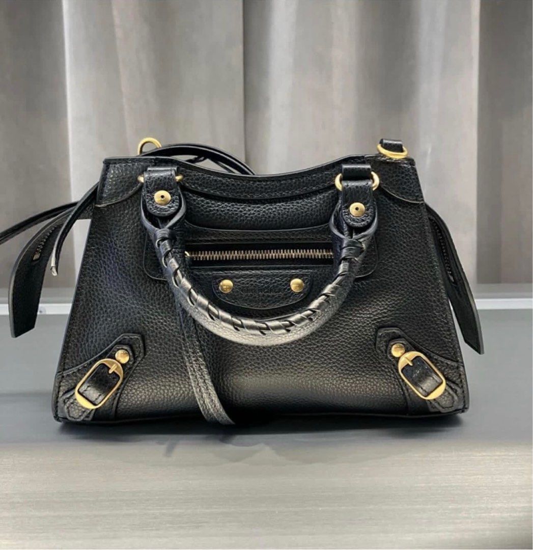 BALENCIAGA NEO CLASSIC MINI BAG (Category: Luxury Bags & Wallets) located in Quezon City. Submitted by mitsiandres (Listing ID 1344960877, Image 1). Description: GHW MINI.