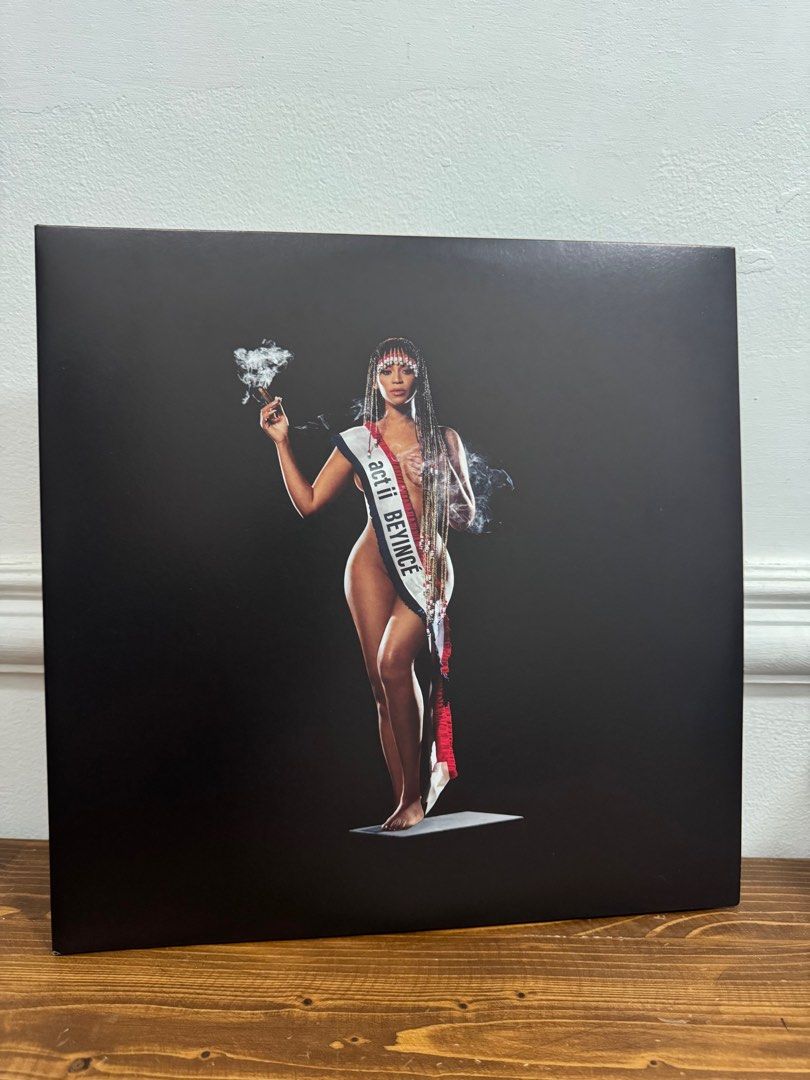 BEYONCE ‘COWBOY CARTER’ (RED VINYL) (Category: Vinyls) located in Cainta. Submitted by e.collections (Listing ID 1344941144, Image 3). Description: Beyonce ‘Cowboy Carter’ Limited Edition - red vinyl 2-disc album record Disc condition: near mint Sleeve condition: near mint (note: bottom of plastic sleeve already split; see last photo).
