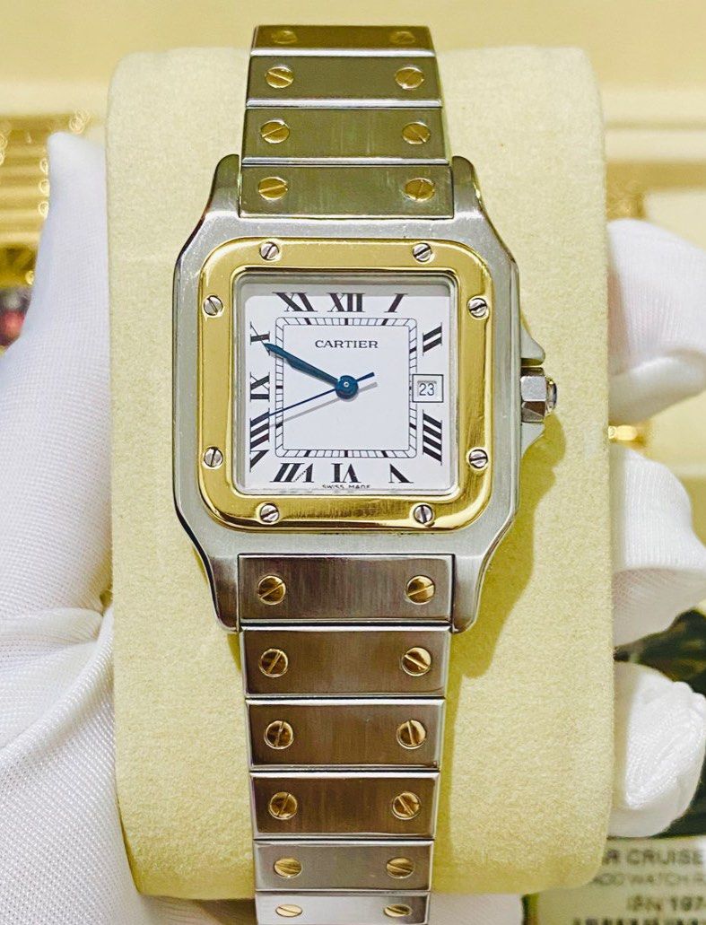Cartier Santos Carrée Continuous Strap (Category: Luxury Watches) located in Baliuag. Submitted by clicksmileph (Listing ID 1345110114, Image 1). Description: Cartier Santos Automatic Rare Find Carrée 248,000 Php Details: Cartier Santos Carrée Vintage Watch 9/10 - All working, No issue except signs of wear (normal part of buying used watches) Continuous Strap🫶🏻 (Latest) Automatic Movement Unisex, 29mm Case size 3'0 calendar aperture Approx 16.5