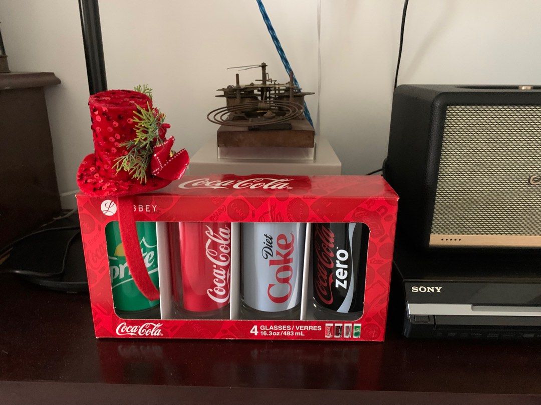 Coca Cola Collectible Glasses (Category: Vintage Collectibles) located in Mandaue City. Submitted by james52 (Listing ID 1344942017, Image 1). Description: Please text me at 0932-416-1233 if interested. Thanks.
