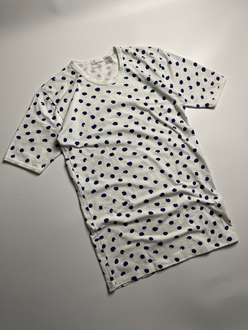 COMME des GARÇONS-(AOP) polka dots shirt (Category: Luxury Apparel) located in Quezon City. Submitted by 1106_collective (Listing ID 1345033340, Image 2). Description: size medium on tag -width 17.5 inch -length 29 inch excellent condition issue none .