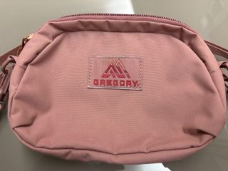 （分類：）位於 。 由 s.2023 提交（商品編號 1345102263，圖片 1）。簡介： 。