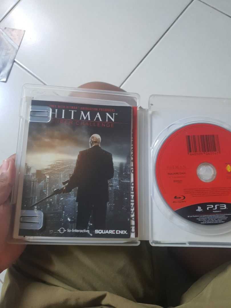 Hitman Absolution ps3 (Category: Printers, Scanners & Copiers) located in Singapore. Submitted by mustaqimer37583 (Listing ID 1344966469, Image 2). Description: I didn't use this game at all so if you want it meet me at the 3 locations.