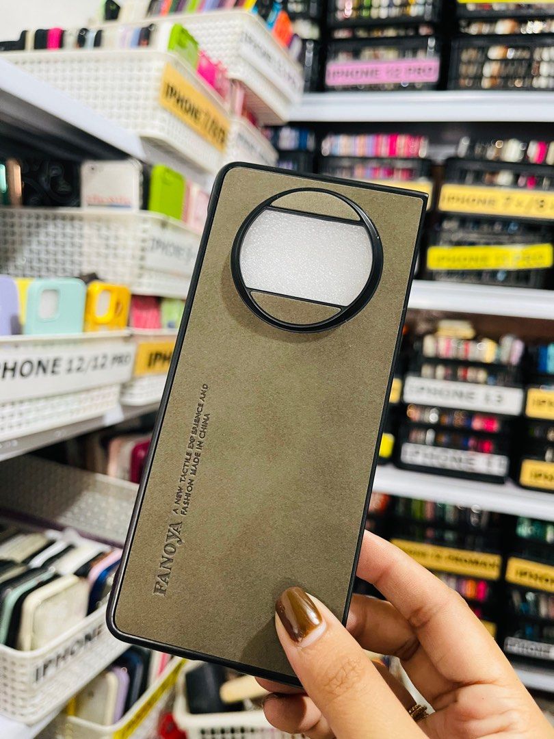 Huawei Mate X3 Case (Category: Cases & Sleeves) located in Mandaluyong City. Submitted by co.case (Listing ID 1344968670, Image 3). Description: .