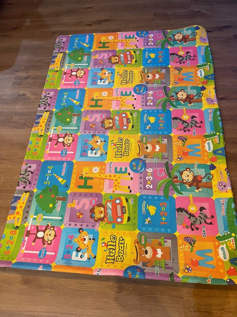 Kids PlayMat (Category: Changing Tables & Stations) located in Taguig. Submitted by supplementary (Listing ID 1345061529, Image 1). Description: Super soft!!! Got it for 4,999. Selling very low..