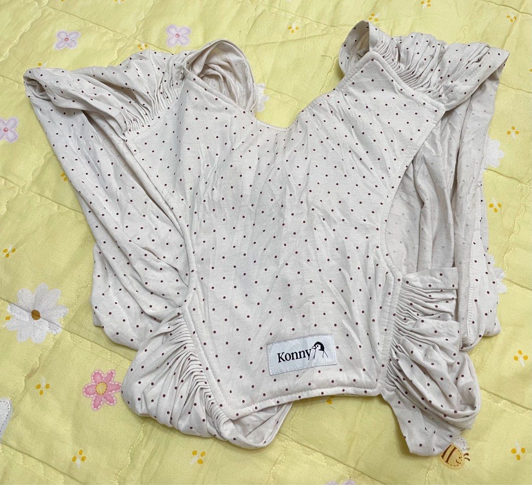 Konny Baby Wrap - Large (Category: Carriers & Slings) located in San Jose del Monte. Submitted by momma_buys (Listing ID 1344938701, Image 1). Description: As is where is Size L.