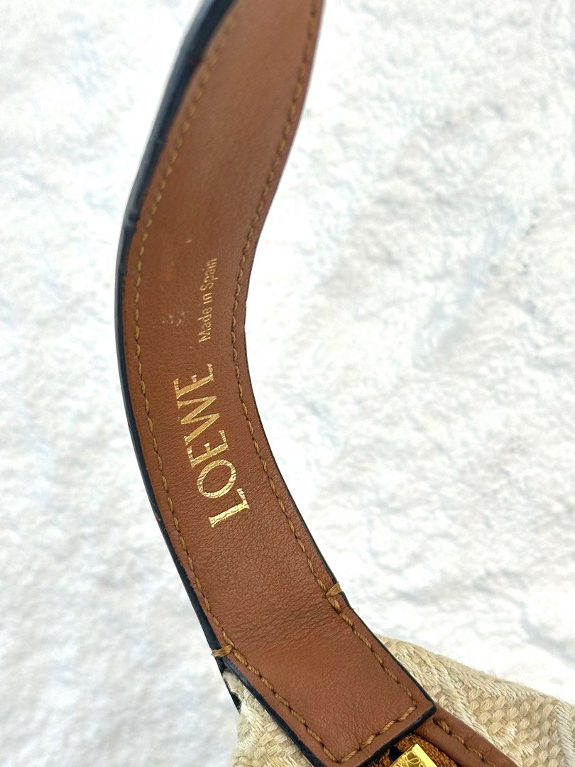 LOEWE Cubi Anagram (Category: Luxury Bags & Wallets) located in Manila. Submitted by luvluxe.mnl (Listing ID 1344938807, Image 3). Description: Small size but can fit a lot Super niceee Very good to excellent condition .