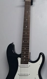 mavis stratocaster electric guitar
