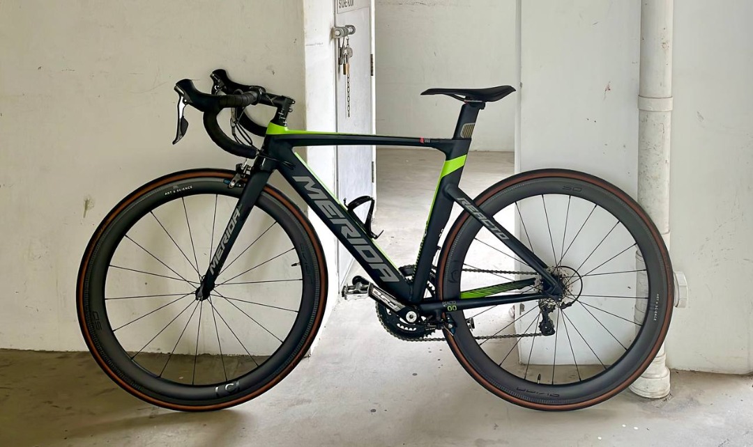 Merida Reacto 500 with Avian Carbon Wheels, Sports Equipment, Bicycles ...